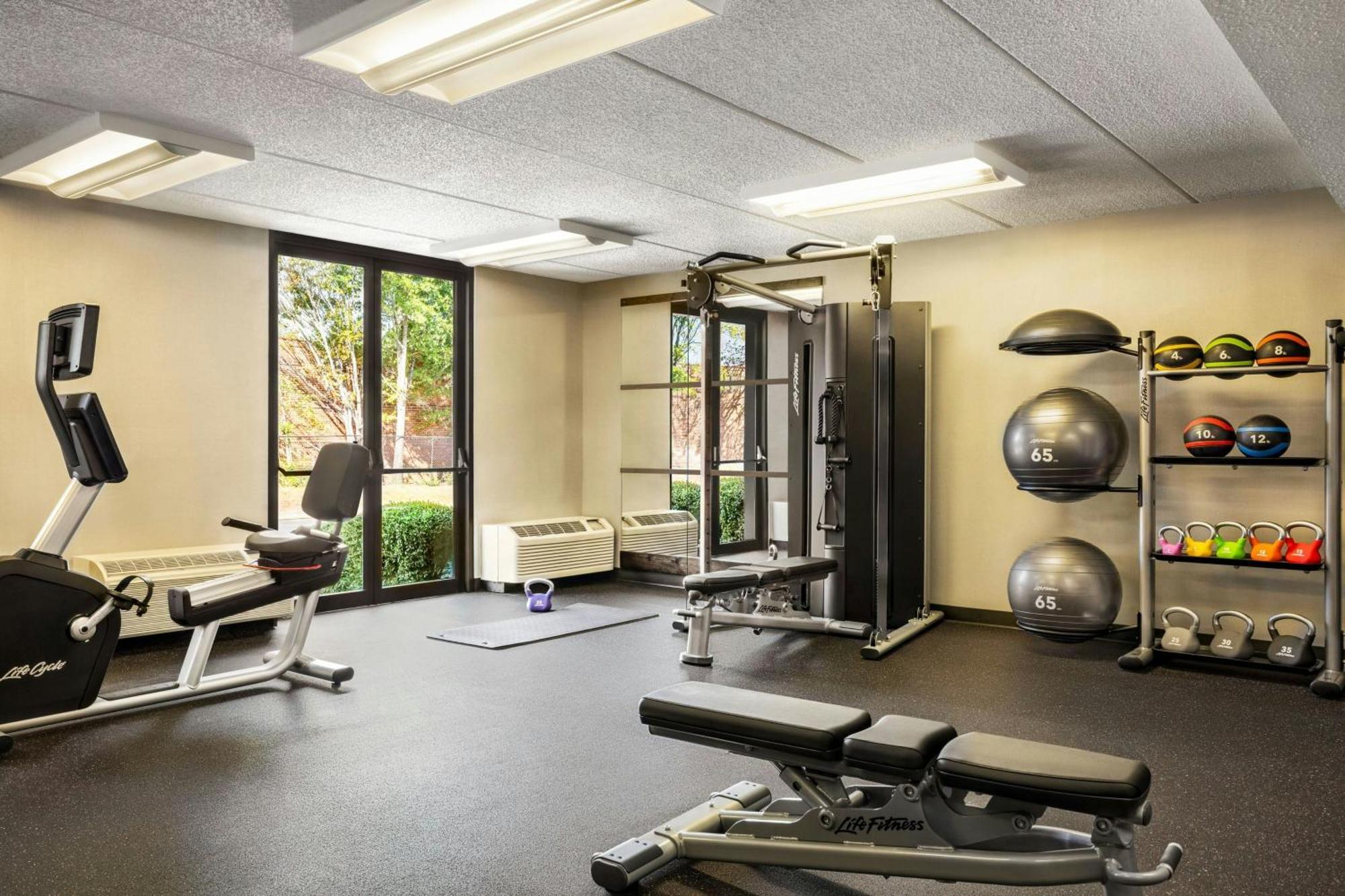 Courtyard Atlanta Northlake Tucker Εξωτερικό φωτογραφία