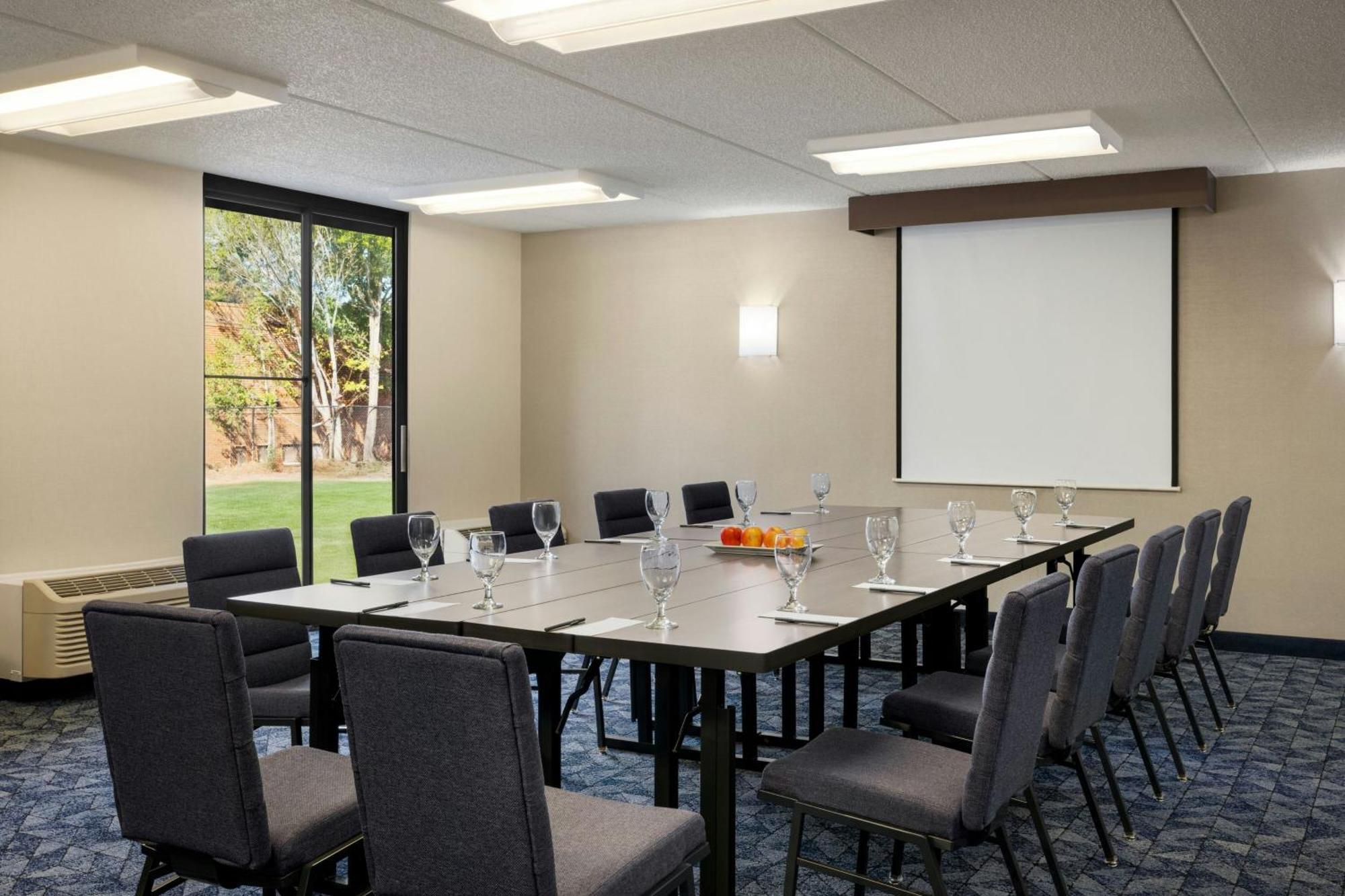 Courtyard Atlanta Northlake Tucker Εξωτερικό φωτογραφία